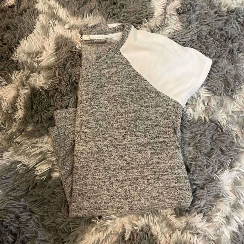 GAP TWO TONE SHIRT